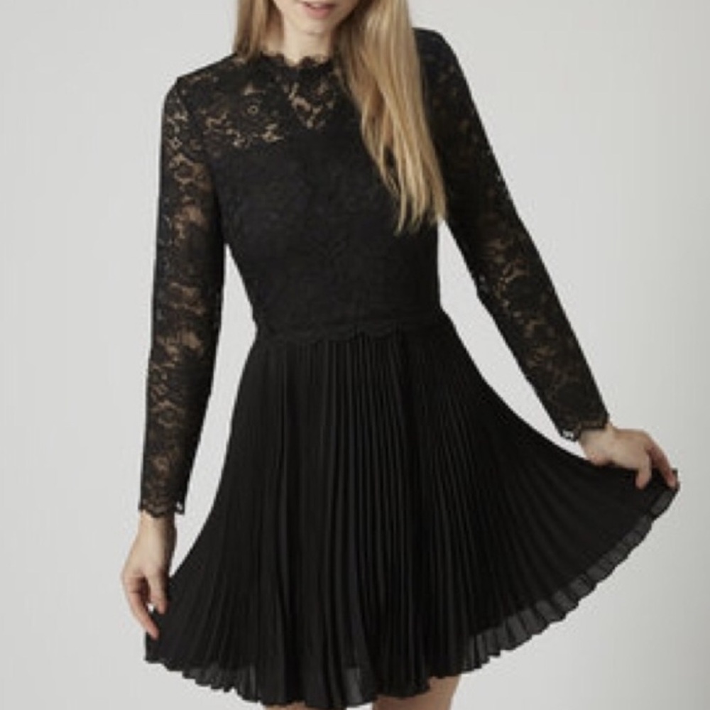 NEW‼️TOPSHOP Lace Pleated Black Dress US4